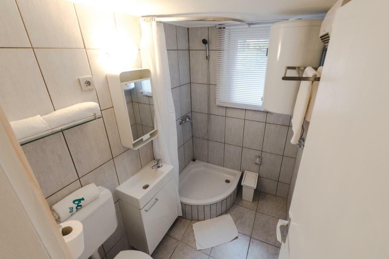 Apartment Roberta Загреб Экстерьер фото